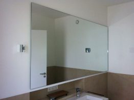 Ein Spiegel überzeugt in jedem Raum – Mit und ohne Beleuchtung