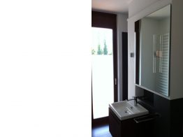 Ein Spiegel überzeugt in jedem Raum – Mit und ohne Beleuchtung